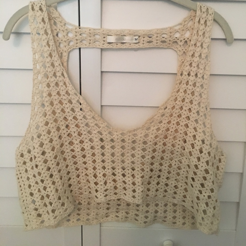 Lf stores crop top